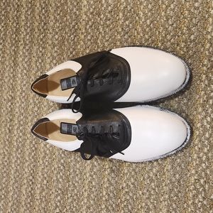 NIKE Black and White Bella Last Golf Shoes 6.5